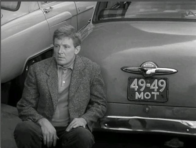 В фильме "Берегись автомобиля" были самые что ни на есть блатные номера, такие выдавались по великому блату
