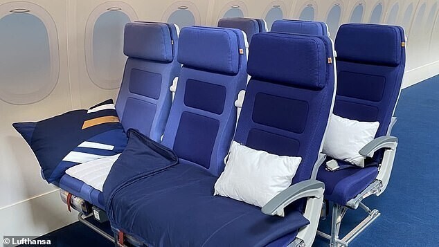 "Люфтганза" позволит пассажирам эконом-класса доплатить за спальное место
