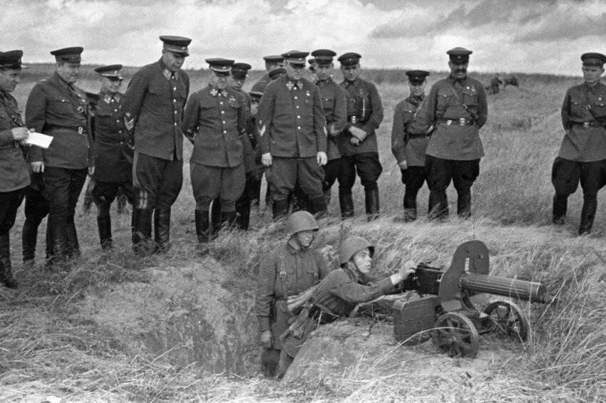 Пострадавшие от "сталинских репрессий". Кто же они, эти "безвинно осуждённые"?