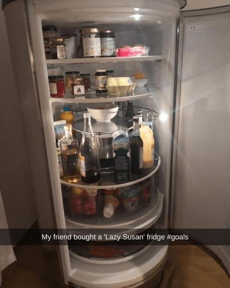 Холодильник с вращающимися полками