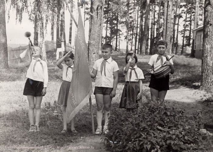 Наше "лагерное" детство