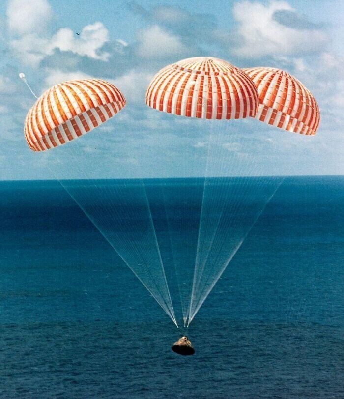 Посадочная капсула Аполлона-14 (1971)
