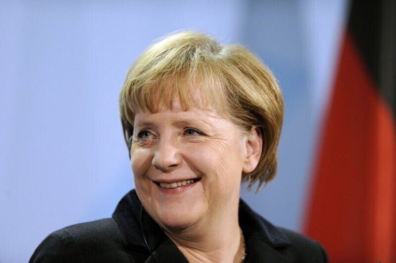 Меркель настаивает, что Европа обязана продолжать прием мигрантов