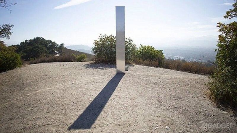 Третий таинственный металлический обелиск обнаружен и уже исчез в Калифорнии (3 фото)