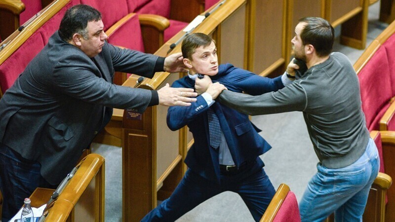 Депутатский бокс без правил.Жаркое заседание в Одесском областном совете