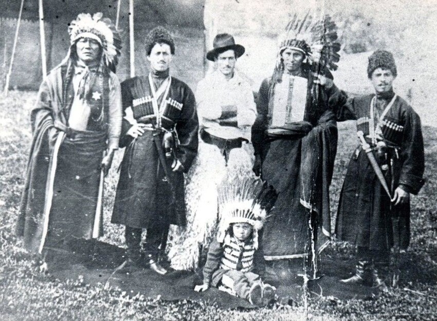 Ковбой, грузины и коренные американцы