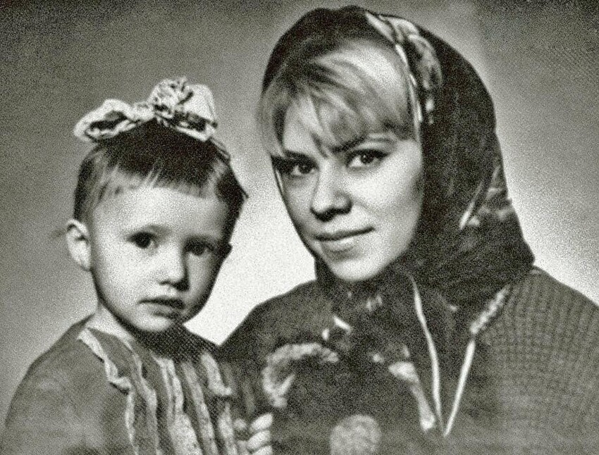 Елена Воробей с мамой Ниной Львовной.