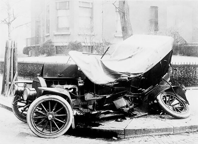 Автоавария, конец 1910-х гг.