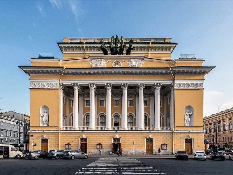 Бродя по Санкт-Петербургу