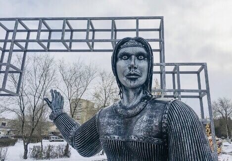 Аленка - всё: испугавший жителей Нововоронежа памятник демонтировали, чтобы доработать