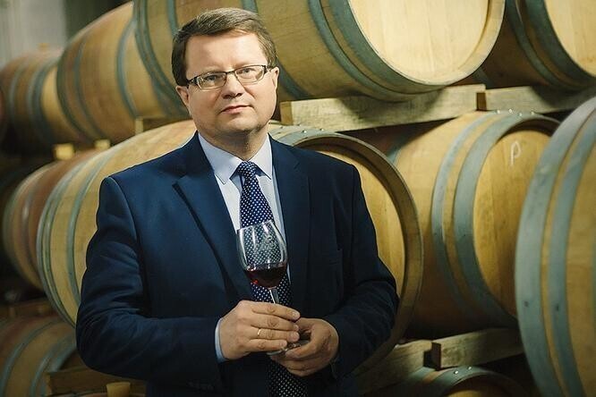 Вино и политика: новым губернатором Закарпатья назначен винодел