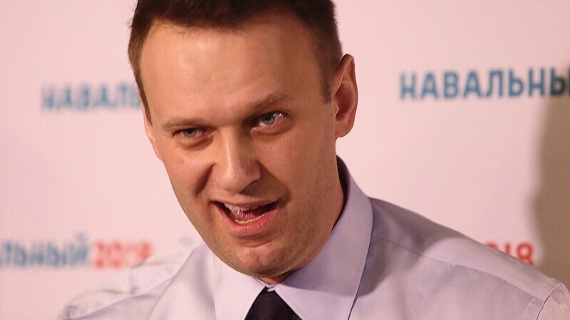 Шок, сенсация, 18+! Навальный подделал голос ФСБшника