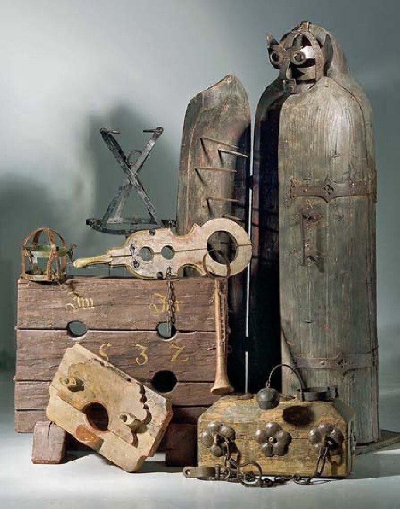 «Железная дева» (Нюрнбергская дева) — устройство, якобы средневековое орудие смертной казни или пыток, представляющее собой сделанный из железа шкаф, внутренняя сторона которого усажена длинными острыми гвоздями.