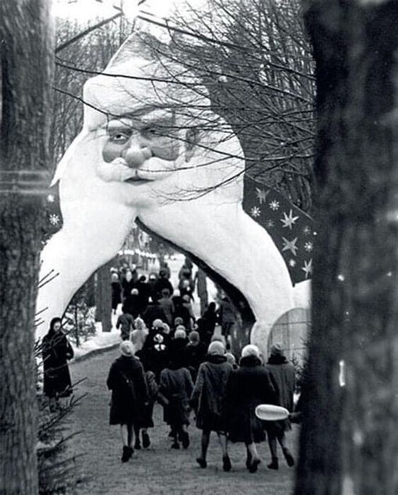 Ворота на елку в Кремль, Москва, 1961 год