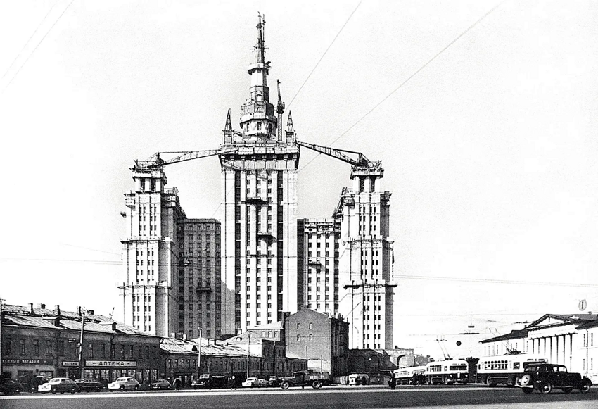 Легенды инженерии: как строились советские высотки