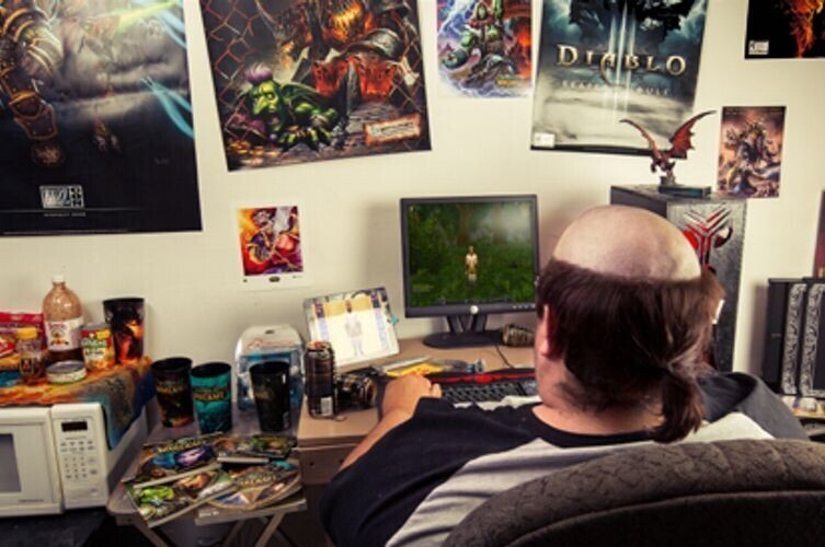 Будучи большим поклонником World of Warcraft, он ещё не раз появлялся в таком виде