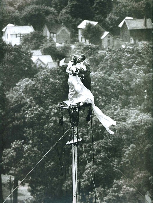 Свадьба на высоте, 1946 год