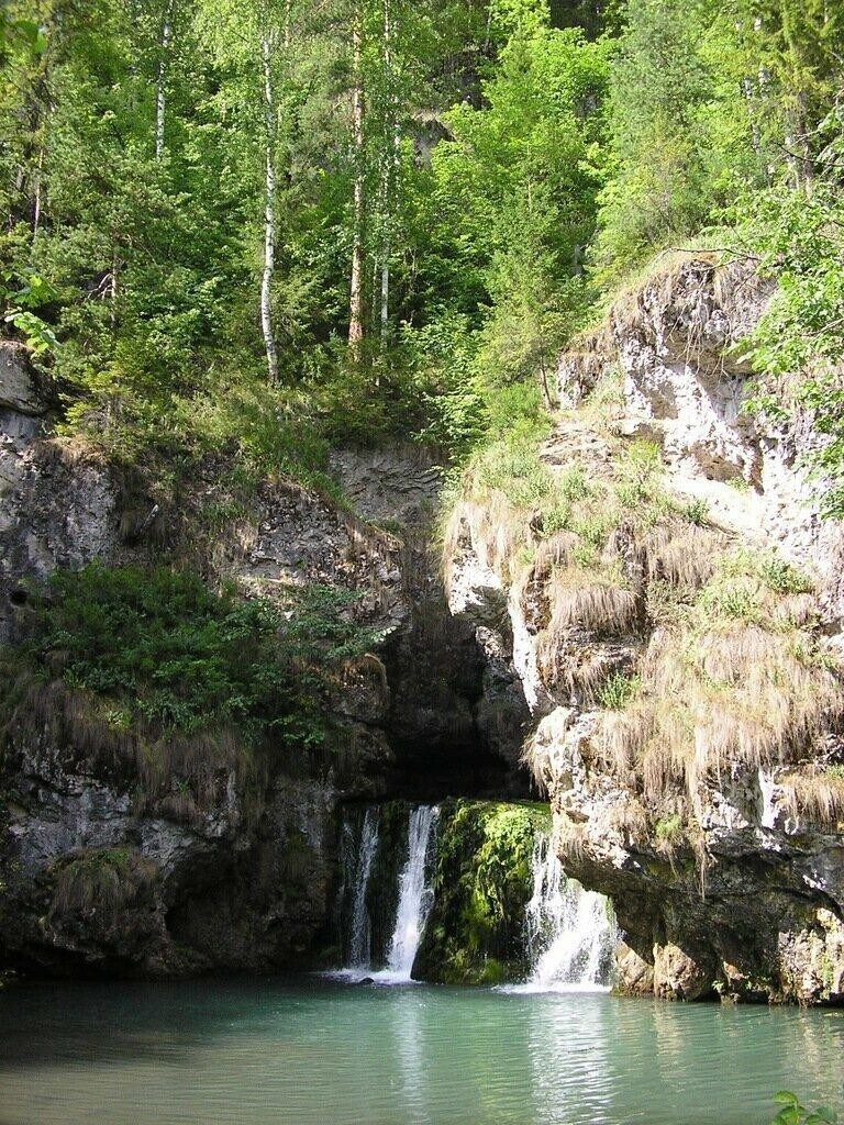 Водопад Атыш летом