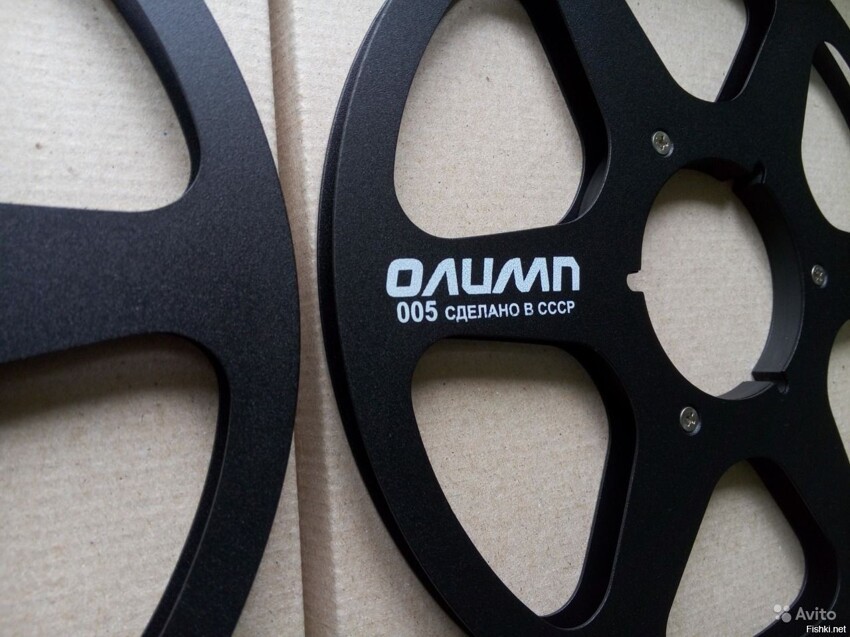 Сколько пленки помещается на аудио катушку