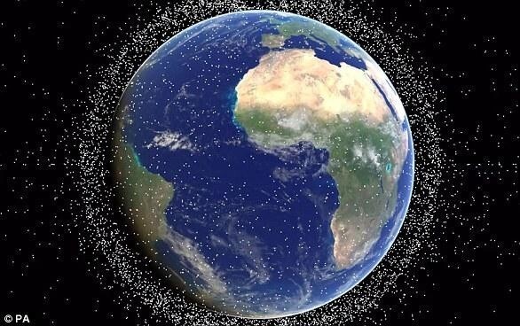 «Остров из пластика» в космосе: скопление мусора на орбите становится критическим
