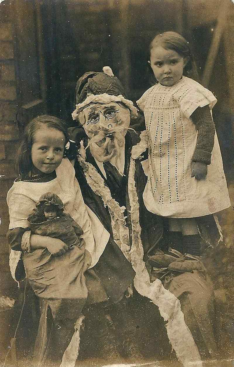 Костюм Санта-Клауса начала 1900-х