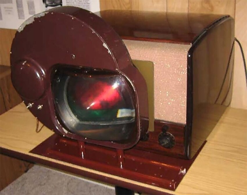 Почему СССР променял свой стандарт цветного телевидения на французский СЕКАМ