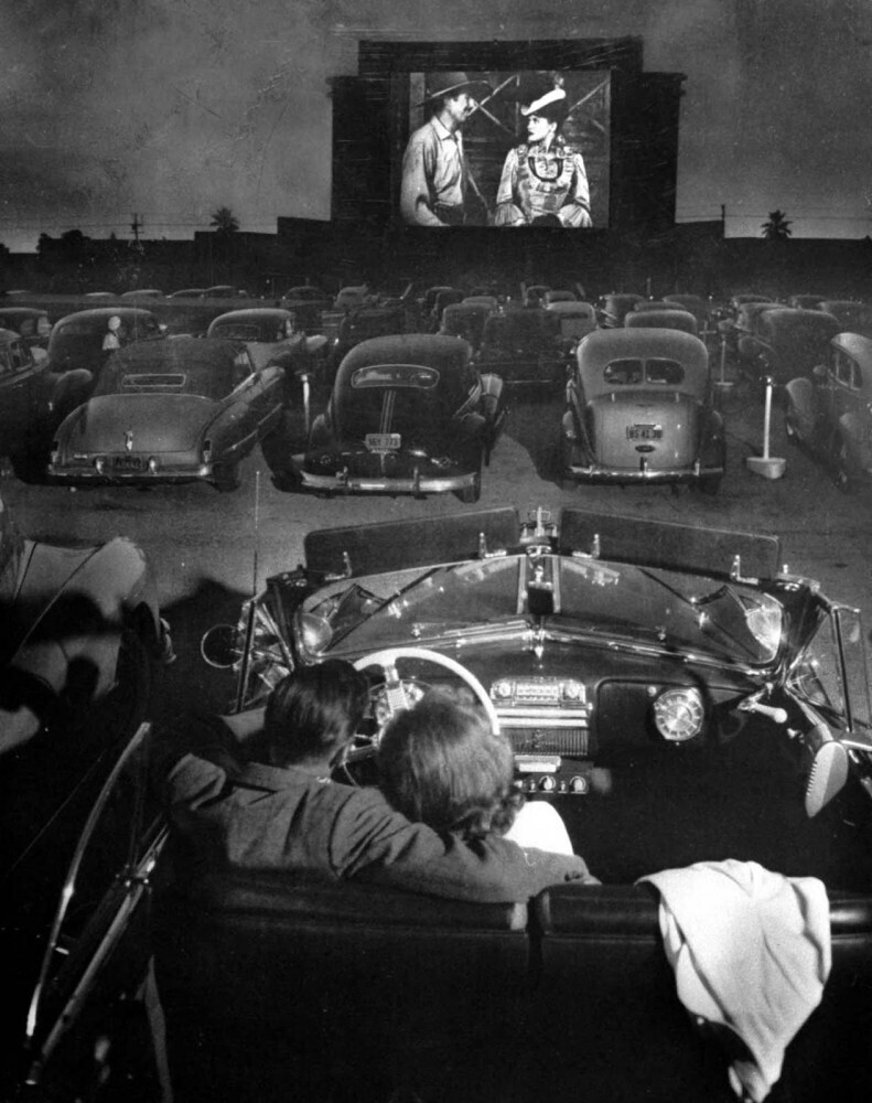 Дни автомобильного кинотеатра, 1930-1950 гг