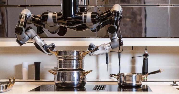 Британская компания  разработала кухню-робота за $333 тысячи