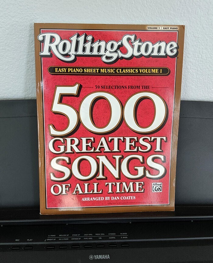 29. Сборник "500 лучших песен в истории музыки", в который входят всего 39 композиций. Всегда читайте мелкий шрифт