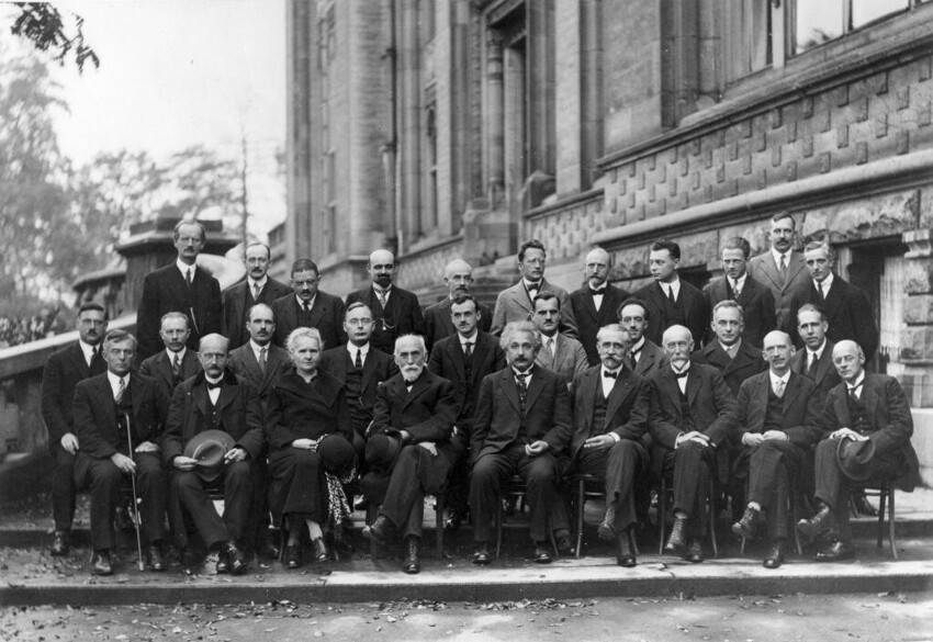 4. Сольвеевский конгресс по квантовой механике, 1927 г.