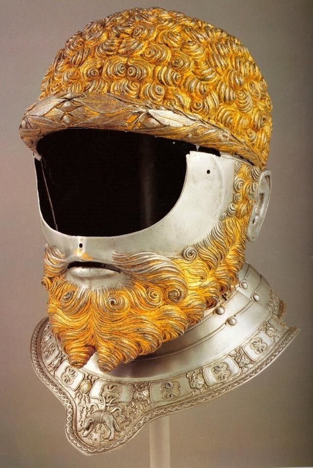 Парадные шлемы германо-римского императора Карла V.