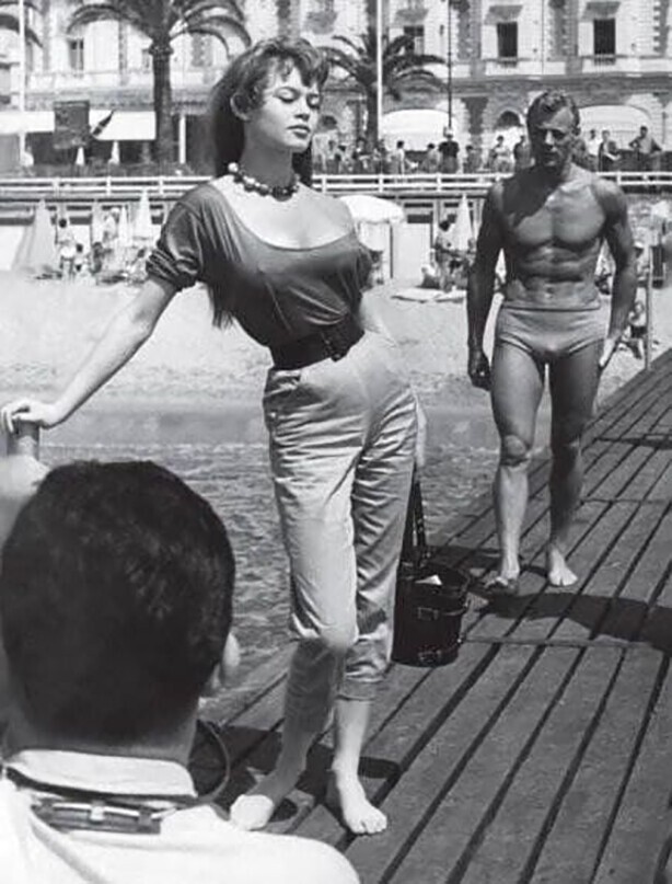 Брижит Бардо на Ривьере. 1953 год