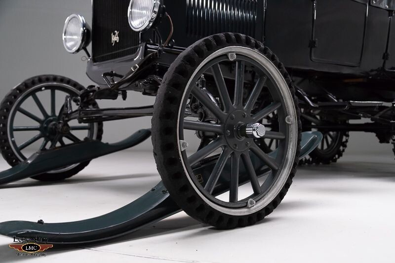 Ford Model T 1926 года, переоборудованный в трехосный снегоход, выставили на продажу