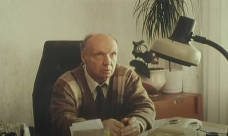 Неожиданная роль Андрея Мягкова. В 90-е он снялся в криминальном боевике