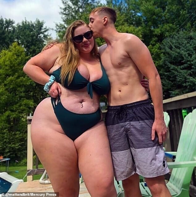 Девушка весом 120 кг нашла свою судьбу с парнем, который весит в два раза меньше