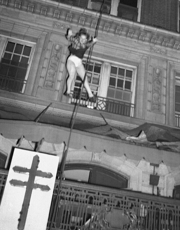 24. «Прыжок смерти из пылающего отеля», 1947 год