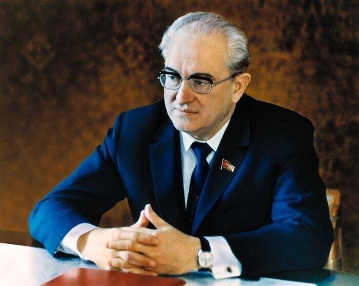 На какую зарплату жили Ленин, Сталин и иные вожди СССР
