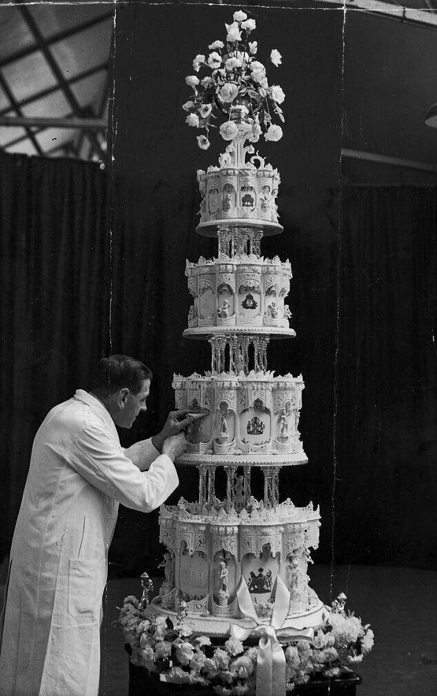 Свадебный торт королевы Елизаветы II, 1947 год