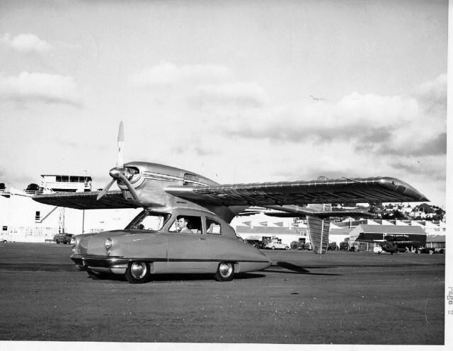 Convair Model 116 и 118, или летающий автомобиль Hall. Модель 118 на Линдберг Филд (1947).