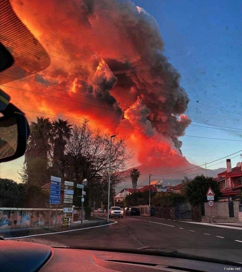Извержение вулкана Этна, февраль 2021 года