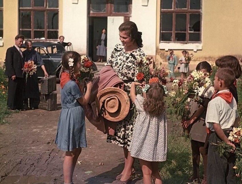 «Приезд учительницы», Дмитрий Бальтерманц, 1950 год
