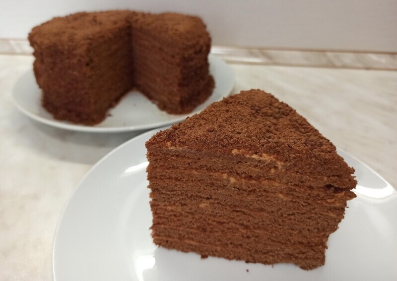 Нежный торт Шоколадный Медовик со сметанным кремом