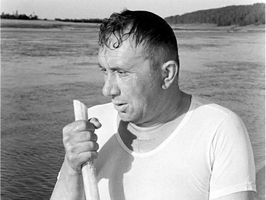 Знаменитый актёр Алексей Смирнов получил в Великой Отечественной войне ранение, которое стоило ему личного счастья