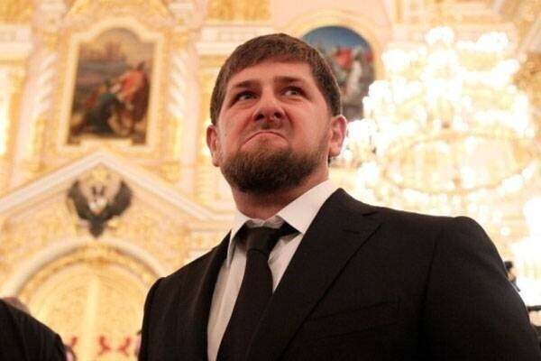 В каждой избушке свои погремушки. В Германии российский праздник отметили торжественнее, чем в Чечне