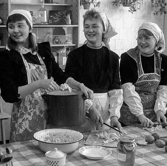 Советские уроки домоводства: как же было классно, или не очень