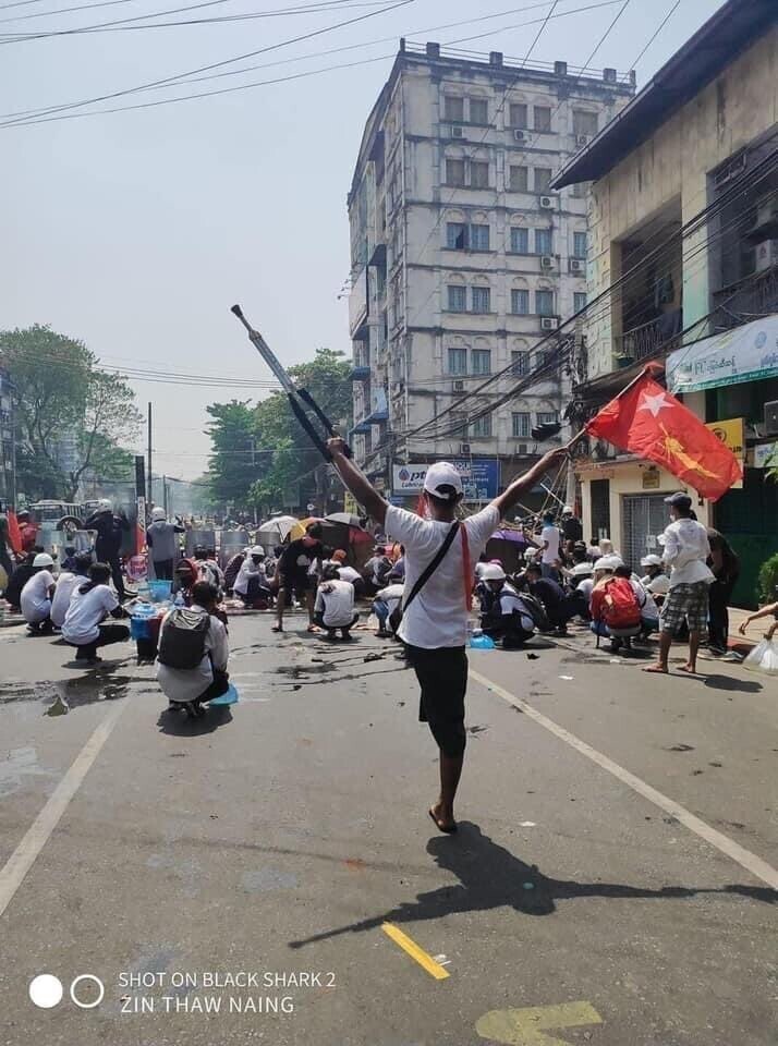Протесты в Мьянме