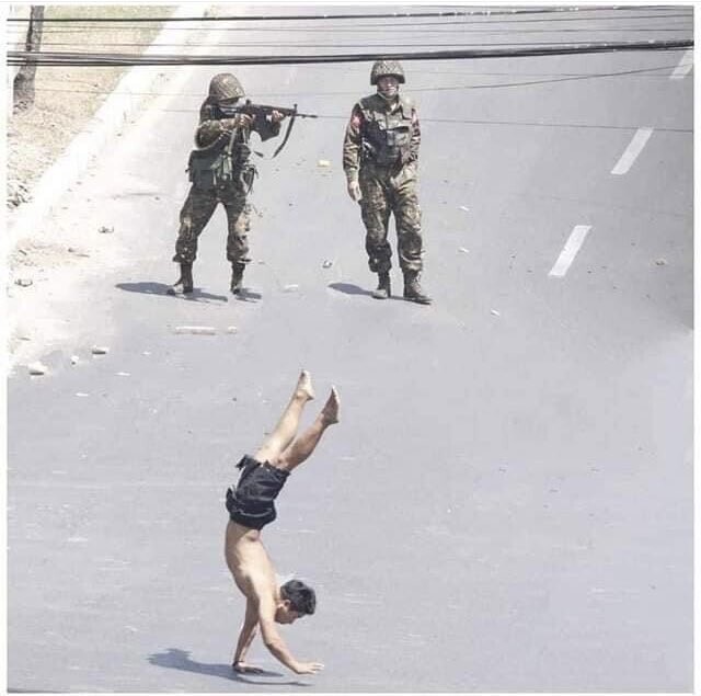 Протесты в Мьянме
