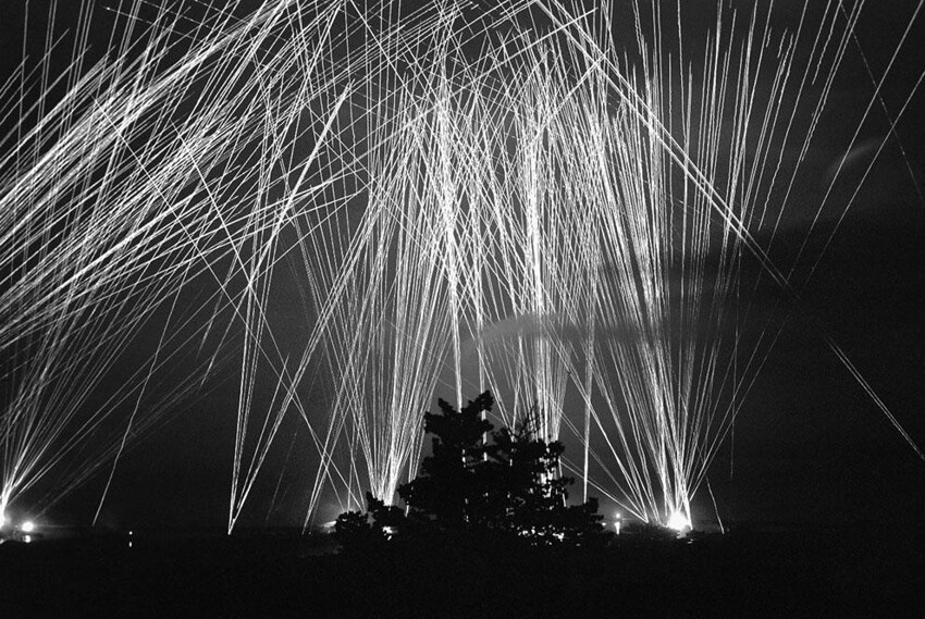 Зенитный огонь над Алжиром, 13 апреля 1943 года
