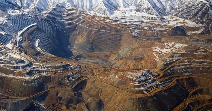 Бингем-каньон — карьер, в котором добыча руды ведётся уже более 150 лет