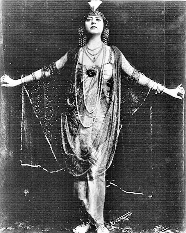 Хелен Гарднер, 1912